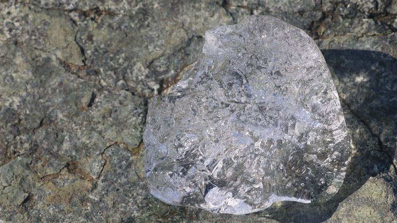 磷礦浮選起泡什么原因，磷礦浮選消泡劑如何使用？