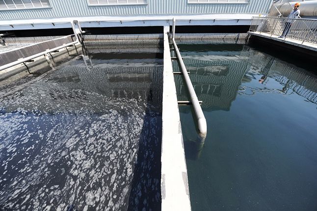 造紙白水池起泡怎么辦，可以用造紙白水池消泡劑嗎？